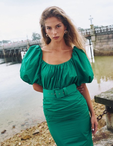 Midi ball gown with balloon sleeves and belt