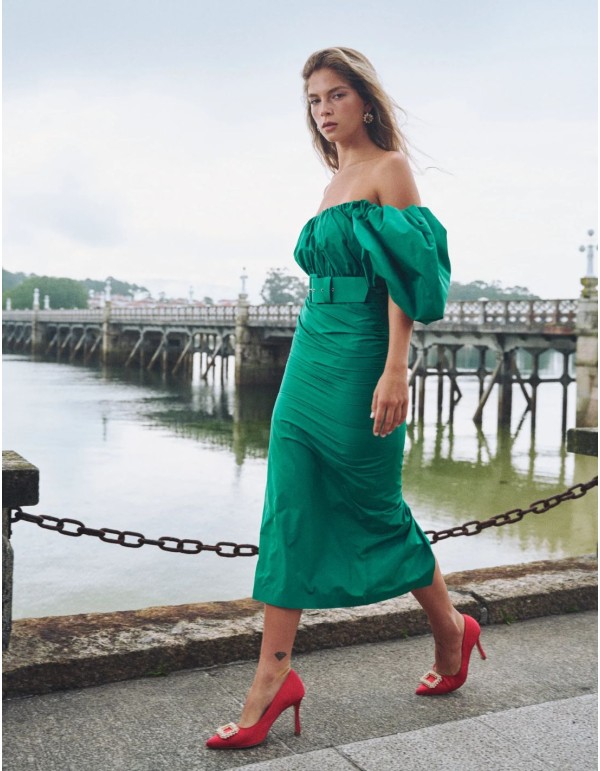 Midi ball gown with balloon sleeves and belt 2