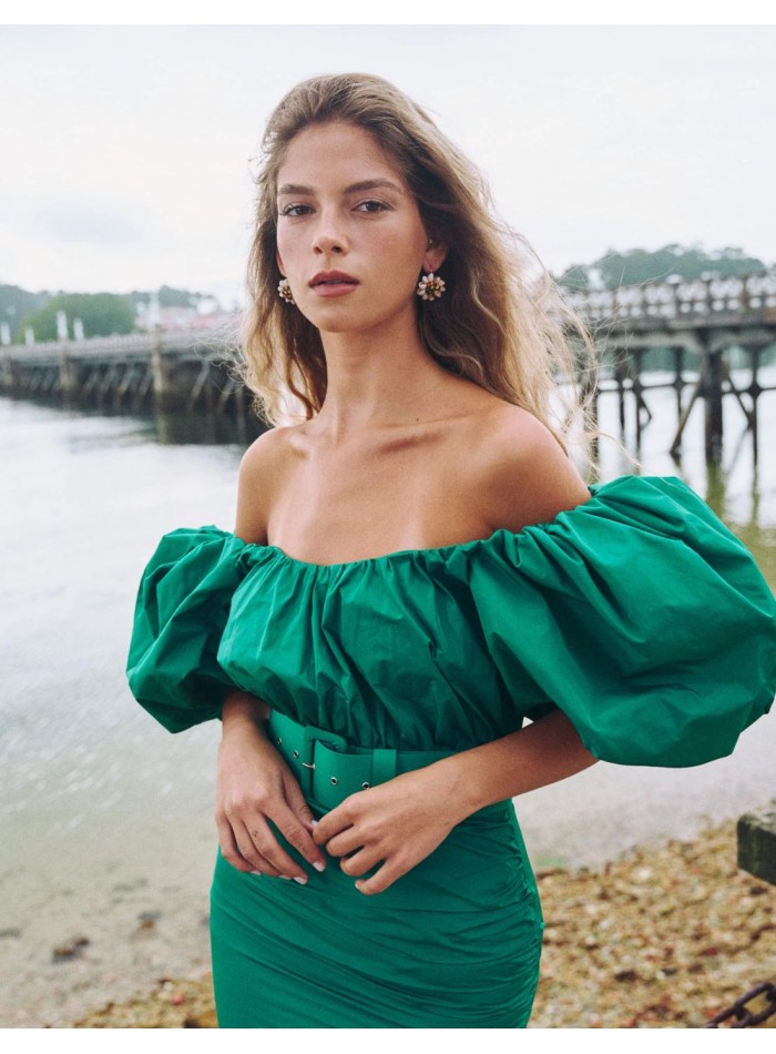 Midi ball gown with balloon sleeves and belt