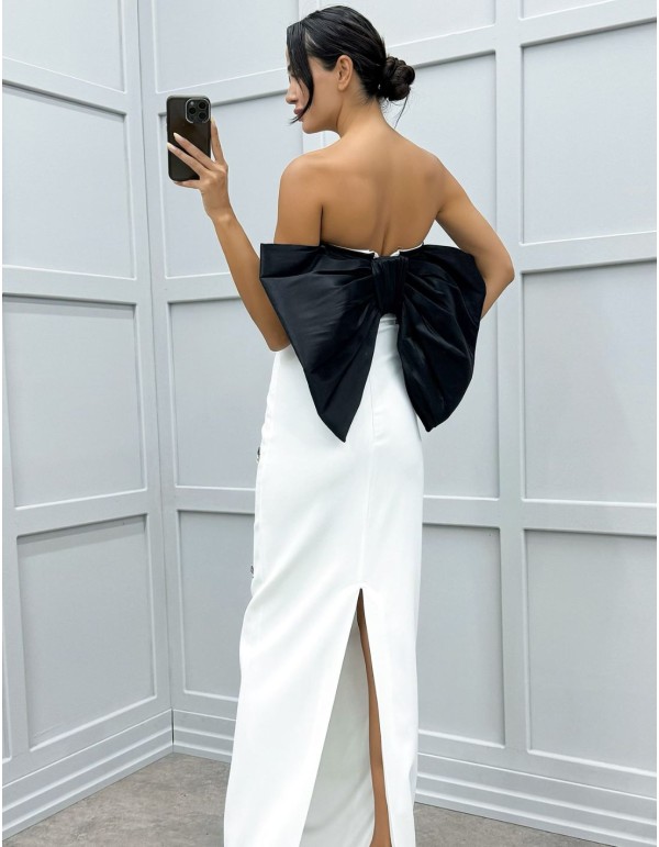 Vestido de fiesta largo con detalles de piedras y lazo en... 2