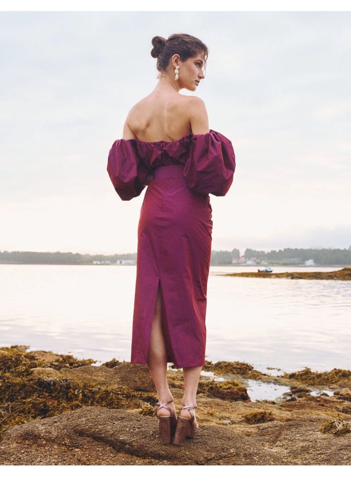 Midi party dress with belt and balloon sleeves