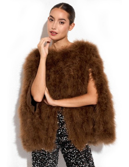 Couche invité en plumes d'autruche