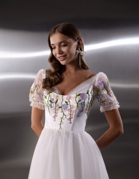 White tulle midi party dress with floral embroidery bodice