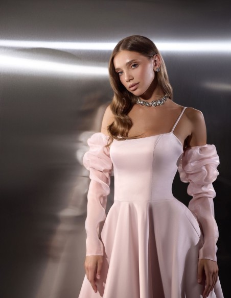 Midi party dress with detachable sleeves and ruffled skirt