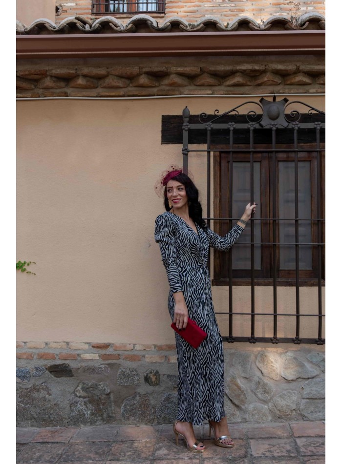 Vestido midi animal print blanco y negro