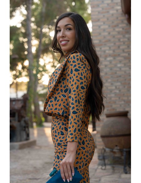 Printed crop top and pants set