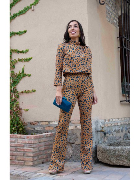 Ensemble crop top et pantalon imprimé