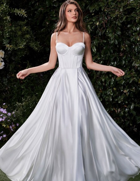 Wedding dress with bodice and spaghetti straps