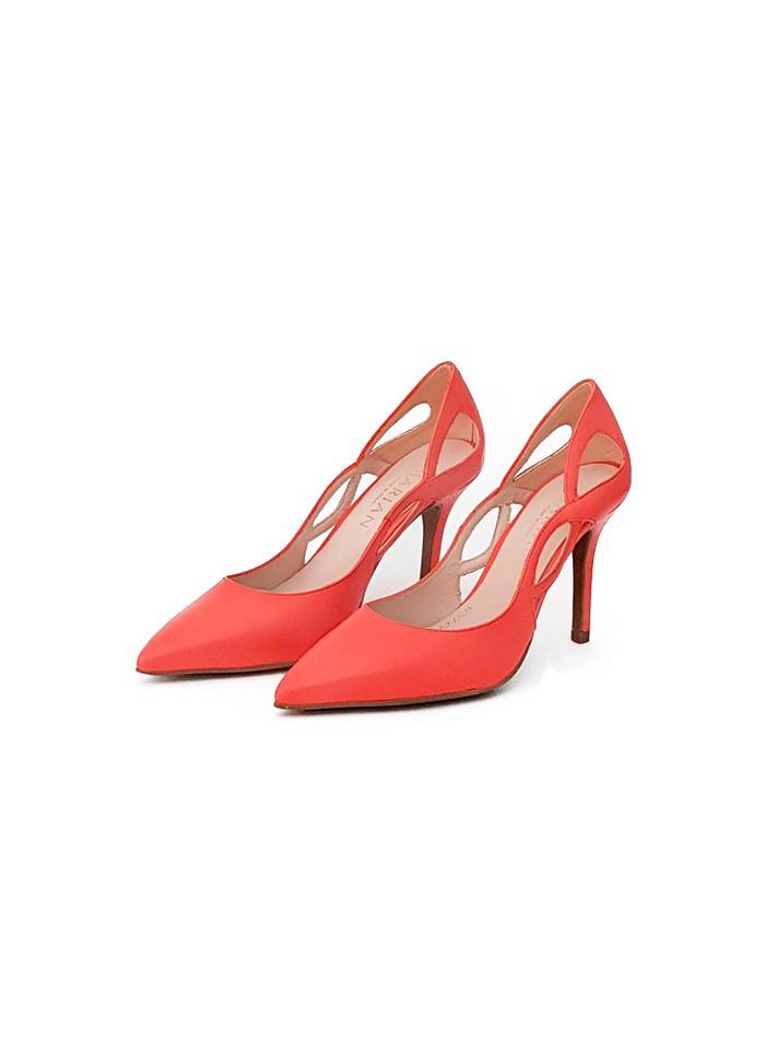 Zapato de fiesta salón coral con aberturas...