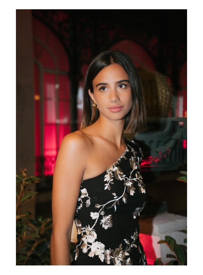 Vestido de fiesta midi con una manga y bajo de...