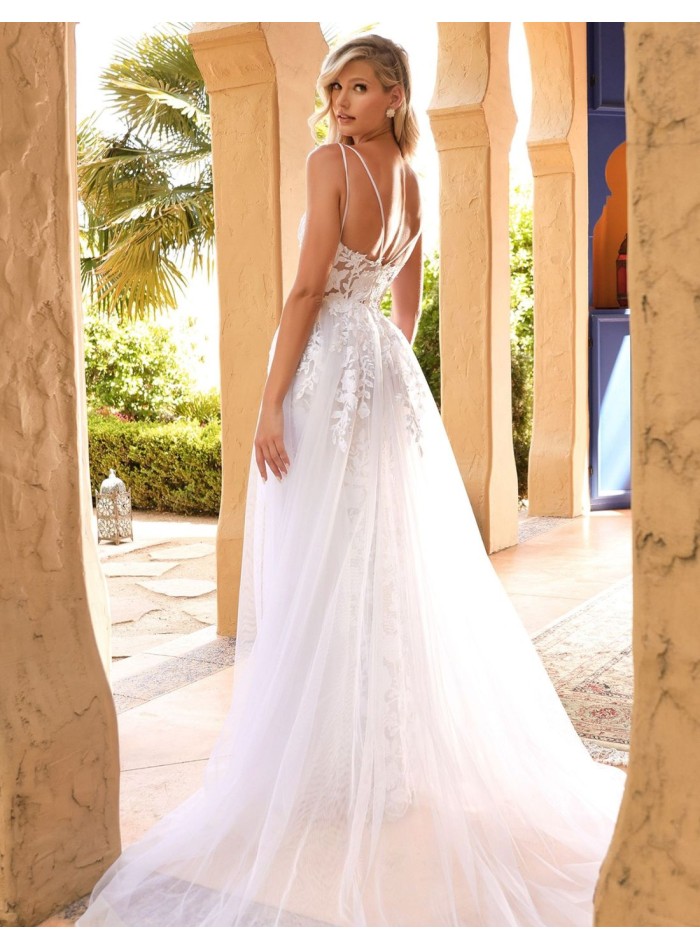 Vestido de novia de tirantes con encaje y...